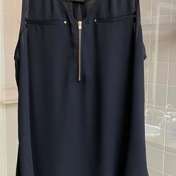 NWOT EXPRESS TOP - Picture 4 of 6